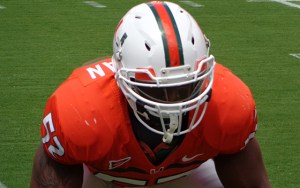 Miami Denzel-Perryman-Defense
