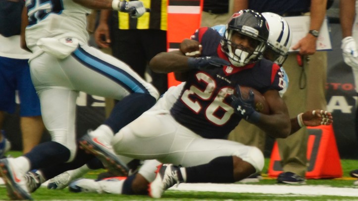26-elbow-down